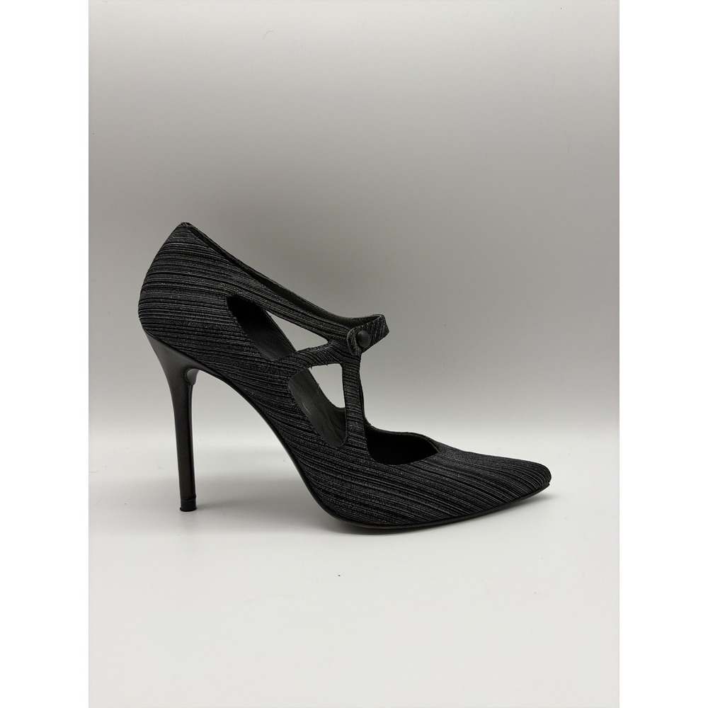 Stuart Weitzman T-Strap Pointed Toe Pumps Metallic Black Ribbed Heels 8